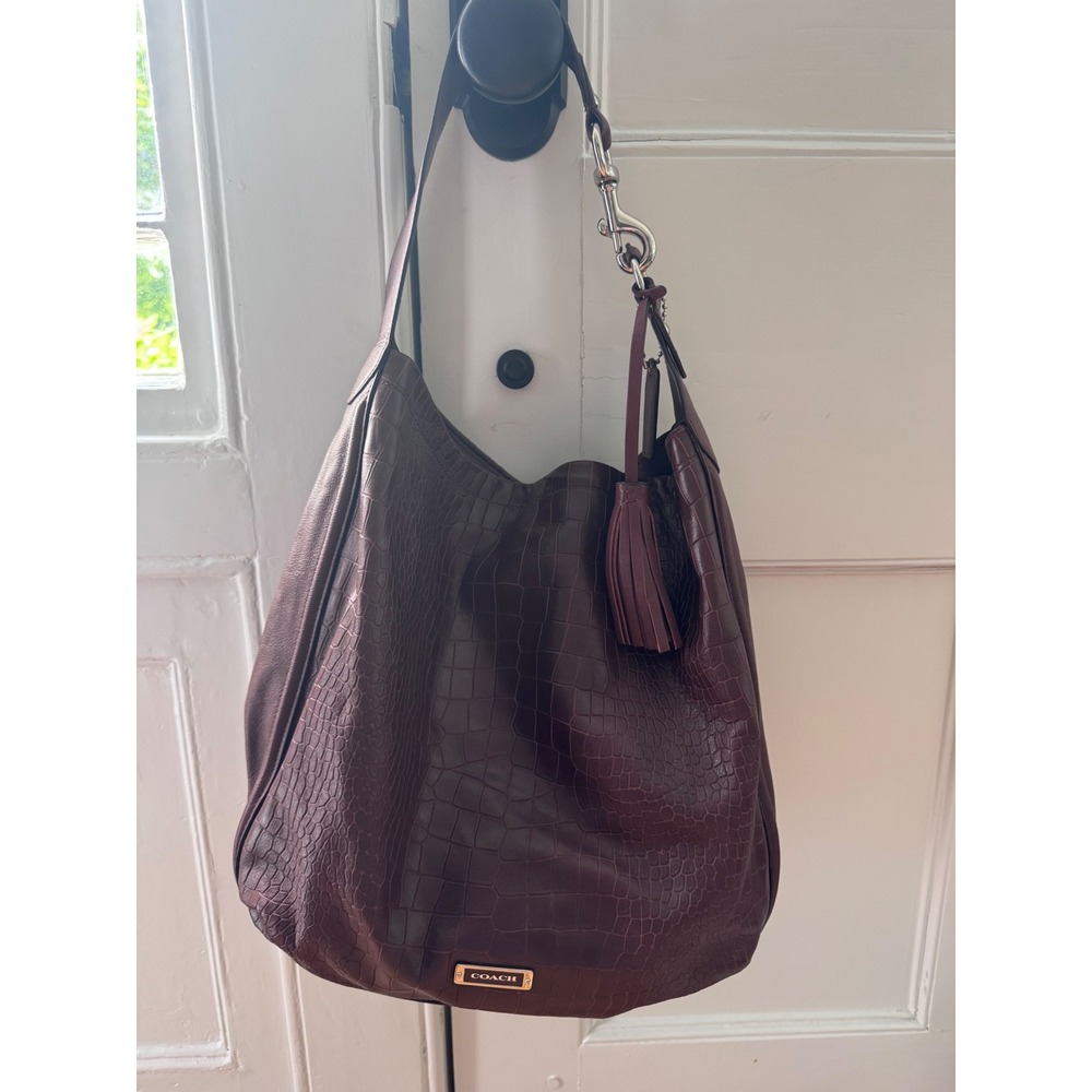 Coach F26122 Brown Croc Embossed Leather Hobo Shoulder Bag Tassel EUC - Picture 2 of 16